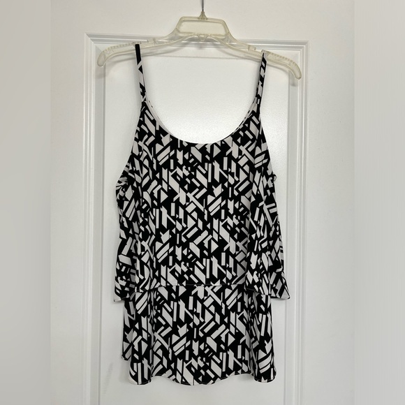 White House Black Market shirt bundle - Picture 3 of 5